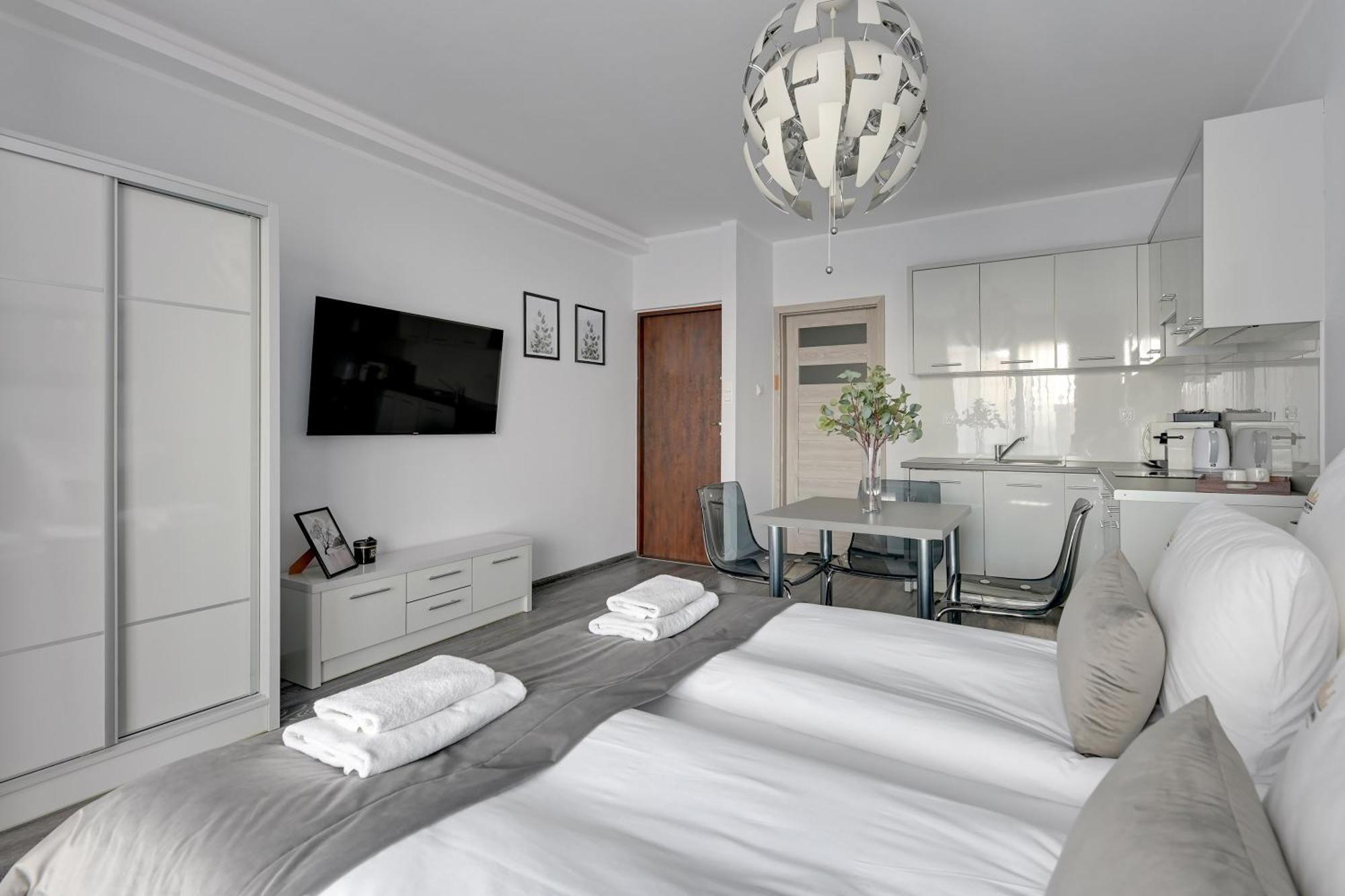 Scala City Center By Downtown Apartments Гданьск Номер фото